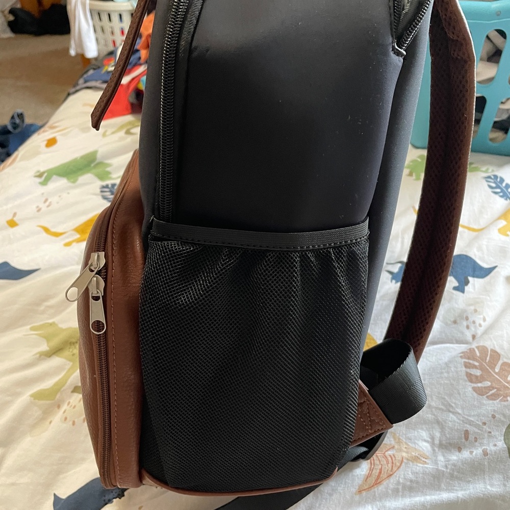 Freshly Picked Daily Breast Pump Bag/Diaper Bag - Picture 2 of 4